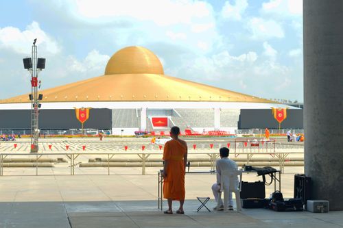 ภาพ No.28953:วันคุ้มครองโลก พิธีจุดประทีปแปรอักษรที่ใหญ่ที่สุดในโลก ถวายเป็นพุทธบูชา ผ่านระบบ ZOOM 