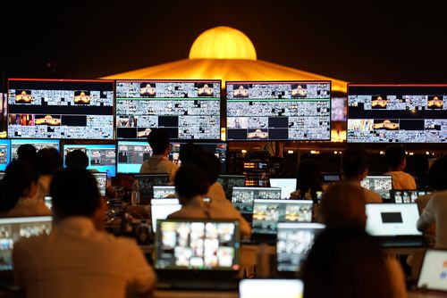 ภาพ No.29079:วันคุ้มครองโลก พิธีจุดประทีปแปรอักษรที่ใหญ่ที่สุดในโลก ถวายเป็นพุทธบูชา ผ่านระบบ ZOOM 