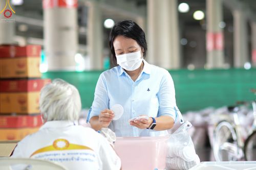 ภาพ No.45660:ประมวลภาพ V-Peace อาสาสมัคร เบื้องหลังความสำเร็จ วันคุ้มครองโลก