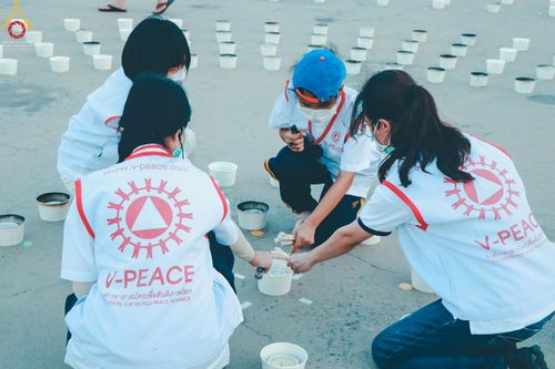 ภาพ No.45671:ประมวลภาพ V-Peace อาสาสมัคร เบื้องหลังความสำเร็จ วันคุ้มครองโลก