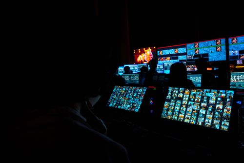 ภาพ No.29063:วันคุ้มครองโลก พิธีจุดประทีปแปรอักษรที่ใหญ่ที่สุดในโลก ถวายเป็นพุทธบูชา ผ่านระบบ ZOOM 