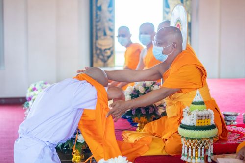ภาพ No.37360:โครงการบรรพชาอุปสมบทหมู่ รุ่นเข้าพรรษา ปี 2564 ณ วัดบ้านขุน