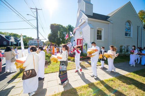 ภาพ No.38463:พิธีทอดกฐินมหาปฏิสังขรณ์ ณ วัดพระธรรมกายบอสตัน
