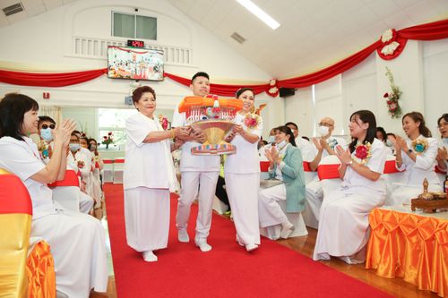 ภาพ No.38465:พิธีทอดกฐินมหาปฏิสังขรณ์ ณ วัดพระธรรมกายบอสตัน