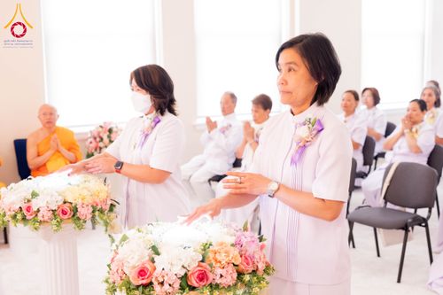 ภาพ No.319119:วันที่ 29 มีนาคม พ.ศ.2569 พิธีอัญเชิญรูปหล่อพระมงคลเทพมุนี (สด จนฺทสโร) ประดิษฐาน ณ ห้องปฏิบัติธรรม “มงคลรัตนโชติ”  วัดพระธรรมกายชิคาโก ประเทศสหรัฐอเมริกา