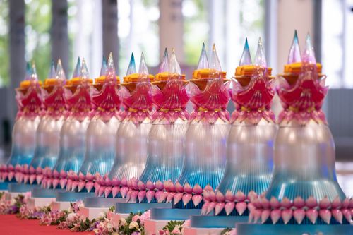 ภาพ No.31014:พิธีทอดผ้าป่าสมทบกฐินวัดพระธรรมกาย ออนไลน์ 