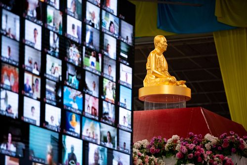 ภาพ No.30991:พิธีบูชาครูผู้ค้นพบวิชชาธรรมกาย ออนไลน์