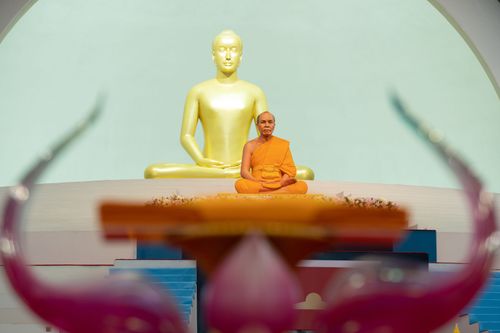 ภาพ No.30972:พิธีบูชาครูผู้ค้นพบวิชชาธรรมกาย ออนไลน์