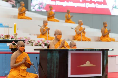 ภาพ No.30978:พิธีบูชาครูผู้ค้นพบวิชชาธรรมกาย ออนไลน์