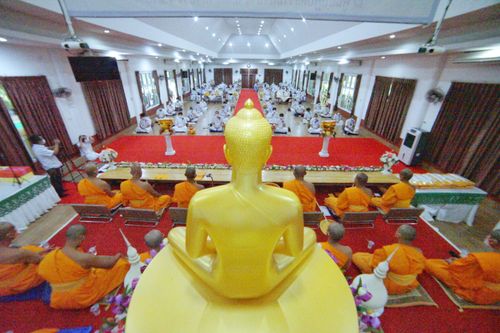 ภาพ No.31293:พิธีทอดกฐินสามัคคีสร้างทุกสิ่ง ณ ศูนย์ปฏิบัติธรรมลำปาง