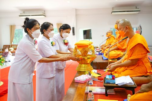 ภาพ No.31285:พิธีทอดกฐินสามัคคีธุดงคสถานสุราษฎร์ธานี