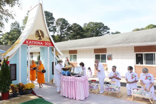 ภาพ No.38409:จัดงานบุญพิธีทอดกฐินสามัคคี วัดพระธรรมกายจอร์เจีย