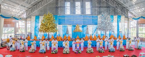 ภาพ No.31395:พิธีทอดกฐินบรมจักรพรรดิมหาสมบัติเพื่อสร้างทุกสิ่ง ศูนย์ปฏิบัติธรรมสมุทรปราการ