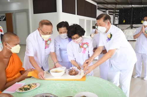 ภาพ No.31326:พิธีทอดกฐินสามัคคีศูนย์ปฏิบัติธรรมภาคใต้