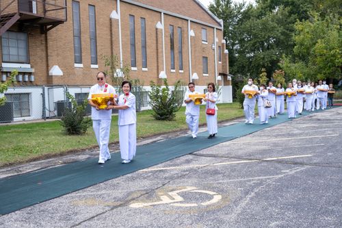 ภาพ No.38441:พิธีทอดกฐินสามัคคี ณ วัดพระธรรมกายแคนซัส