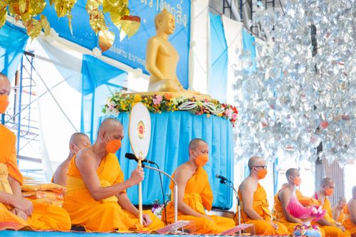 ภาพ No.31419:พิธีทอดกฐินบรมจักรพรรดิมหาสมบัติเพื่อสร้างทุกสิ่ง ศูนย์ปฏิบัติธรรมสมุทรปราการ