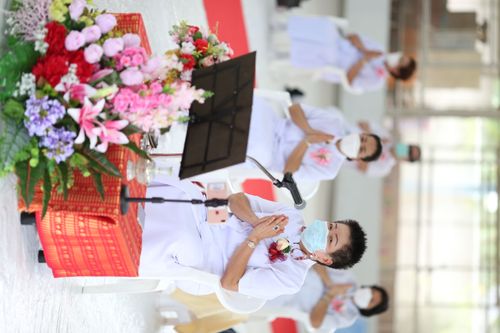 ภาพ No.31382:พิธีทอดกฐินสามัคคีศูนย์ปฏิบัติธรรมและอบรมเยาวชนเบญจธรรม 