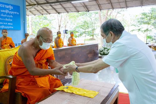 ภาพ No.31435:พิธีทอดกฐินสามัคคีสร้างทุกสิ่งธุดงคสถานลุ่มน้ำฝาง