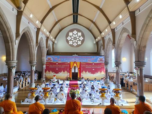 ภาพ No.38470:พิธีทอดกฐินสามัคคีวัดพระธรรมกายสกอตแลนด์