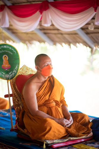 ภาพ No.31487:พิธีทอดกฐินสามัคคีศูนย์ปฏิบัติธรรมแก้วมงคลสกลนคร