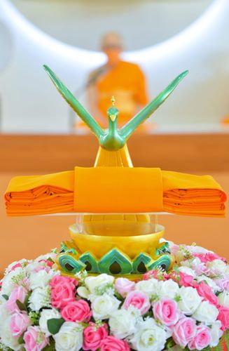 ภาพ No.37456:พิธีทอดกฐินสามัคคีสร้างอาคารที่พักสงฆ์ ณ ศูนย์ปฏิบัติธรรมจันทบุรี