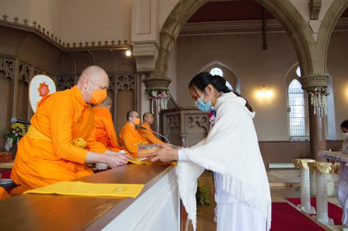 ภาพ No.38481:พิธีทอดกฐินสามัคคีวัดพระธรรมกายสกอตแลนด์