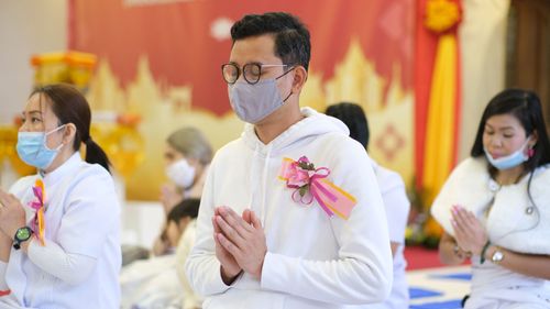ภาพ No.38492:พิธีทอดกฐินสามัคคีวัดพระธรรมกายสกอตแลนด์