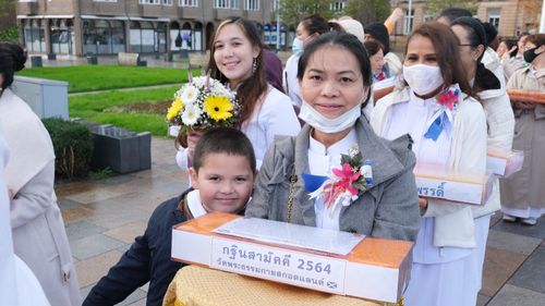 ภาพ No.38519:พิธีทอดกฐินสามัคคีวัดพระธรรมกายสกอตแลนด์