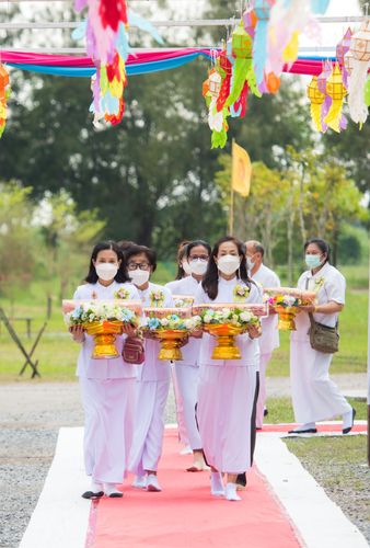 ภาพ No.37748:พิธีทอดกฐินสามัคคีศูนย์อบรมเยาวชนบางปะหัน 