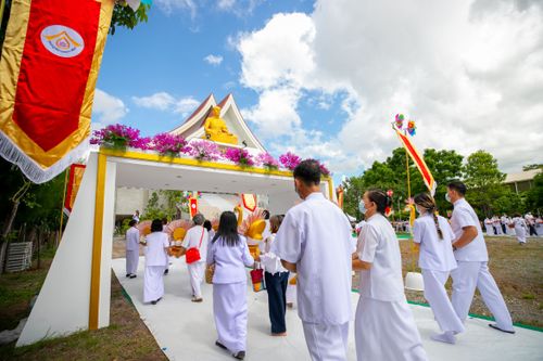 ภาพ No.37717:พิธีทอดกฐินสามัคคี ณ ศูนย์ปฏิบัติธรรมนครราชสีมา