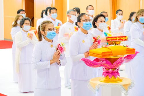 พิธีทอดกฐินธรรมชัย สร้างทุกสิ่ง ณ วัดพระธรรมกายมินเนโซตา