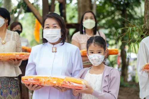 ภาพ No.37482:พิธีทอดกฐินนานาชาติสามัคคี ณ ธรรมสถานนานาชาติป่าแป๋