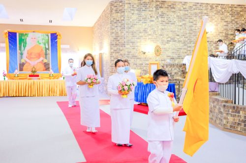 ภาพ No.38569:พิธีทอดกฐินธรรมชัย สร้างทุกสิ่ง ณ วัดพระธรรมกายมินเนโซตา