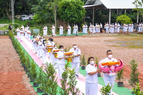 ภาพ No.37613:พิธีทอดกฐินสามัคคี ณ ศูนย์ปฏิบัติธรรมพัทลุง