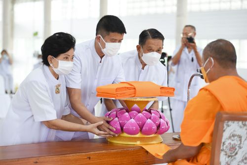 ภาพ No.37567:พิธีทอดกฐินสามัคคี ณ ธุดงคสถานนครสวรรค์