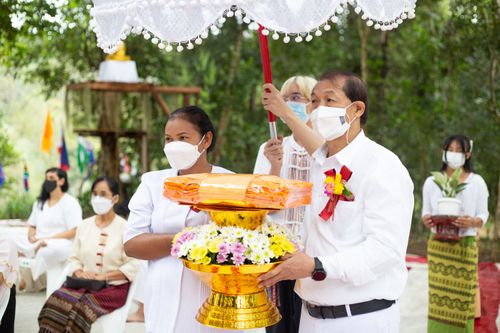 ภาพ No.37485:พิธีทอดกฐินนานาชาติสามัคคี ณ ธรรมสถานนานาชาติป่าแป๋