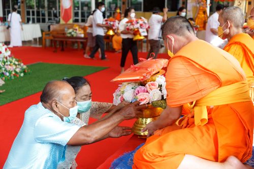 ภาพ No.37588:พิธีทอดกฐินสามัคดี ณ วัดมงคลพุการาม