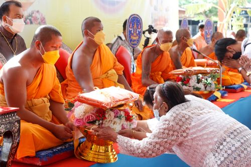 ภาพ No.37584:พิธีทอดกฐินสามัคดี ณ วัดมงคลพุการาม