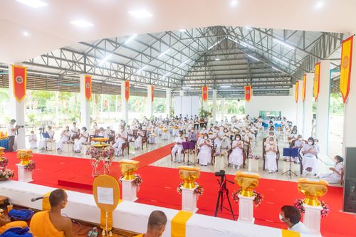 ภาพ No.37543:พิธีทอดกฐินสามัคคี เพื่อสร้างศาลาธรรมสภา ณ ธุดงคสถานชุมพร