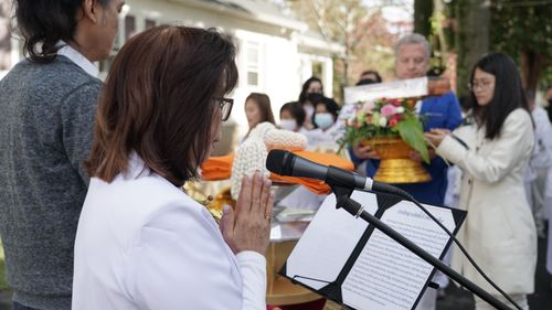 ภาพ No.38662:พิธีทอดกฐินสามัคคี สร้างทุกสิ่ง วัดพระธรรมกายนิวเจอร์ซี
