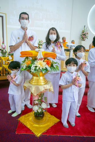 ภาพ No.38607:พิธีทอดกฐินบรมจักรพรรดิ บูชาธรรมพระมงคลเทพมุนี ณ วัดพระธรรมกายออเรกอน
