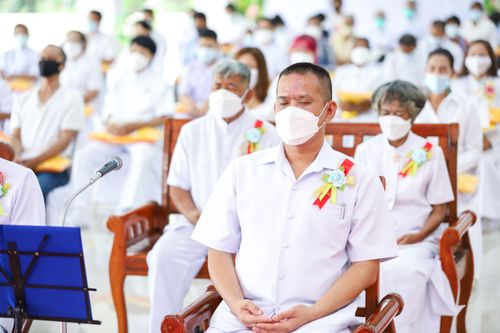 ภาพ No.37546:พิธีทอดกฐินสามัคคี เพื่อสร้างศาลาธรรมสภา ณ ธุดงคสถานชุมพร