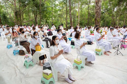 ภาพ No.37493:พิธีทอดกฐินนานาชาติสามัคคี ณ ธรรมสถานนานาชาติป่าแป๋