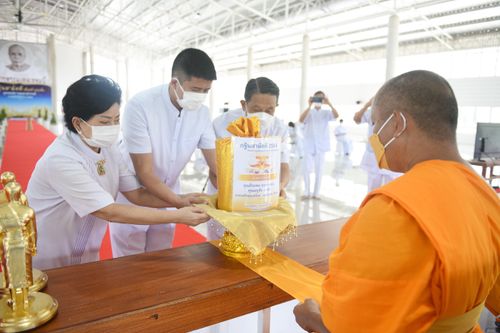 ภาพ No.37573:พิธีทอดกฐินสามัคคี ณ ธุดงคสถานนครสวรรค์