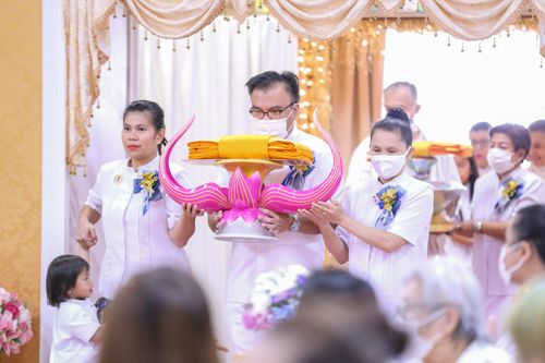 ภาพ No.38633:พิธีทอดกฐินสามัคคีเพื่อการเผยแผ่วิชชาธรรมกายและมหาปฏิสังขรณ์ วัดพระธรรมกายเท็กซัส