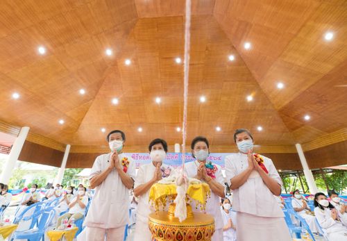 ภาพ No.37769:พิธีทอดกฐินสามัคคีศูนย์อบรมเยาวชนบางปะหัน 