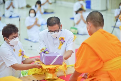 ภาพ No.37668:พิธีทอดกฐินสามัคคีเพื่อสร้างทุกสิ่ง ณ ศูนย์ปฏิบัติธรรมและศูนย์อบรมเยาวชนเพชรบุรี