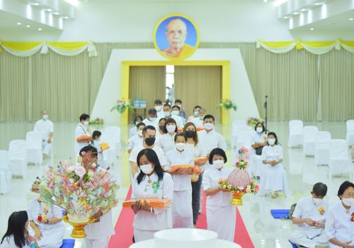 ภาพ No.37669:พิธีทอดกฐินสามัคคีเพื่อสร้างทุกสิ่ง ณ ศูนย์ปฏิบัติธรรมและศูนย์อบรมเยาวชนเพชรบุรี