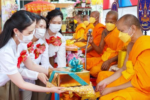 ภาพ No.37597:พิธีทอดกฐินสามัคดี ณ วัดมงคลพุการาม