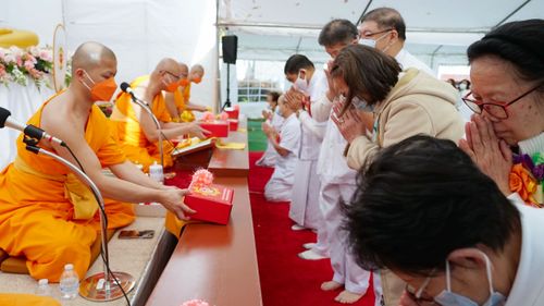 ภาพ No.38843:พิธีทอดกฐินสามัคคี สร้างทุกสิ่ง วัดพระธรรมกายนิวเจอร์ซี